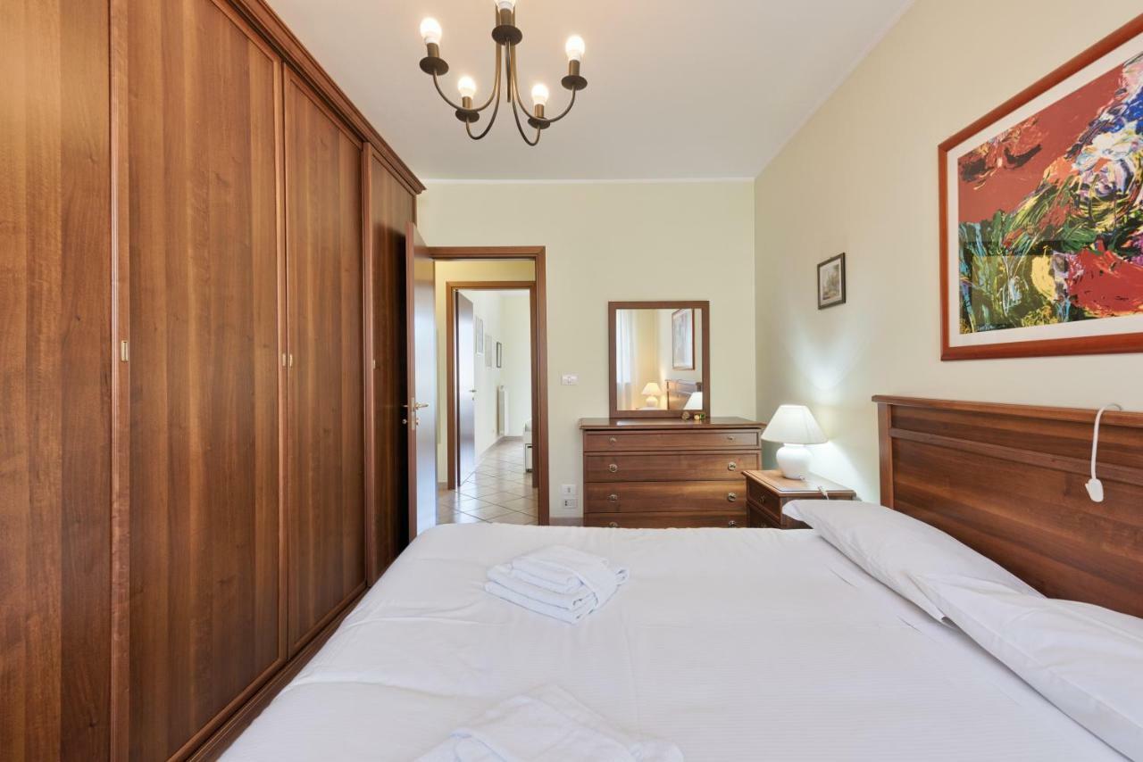 Fortino Roomy Apartment Турин Екстер'єр фото