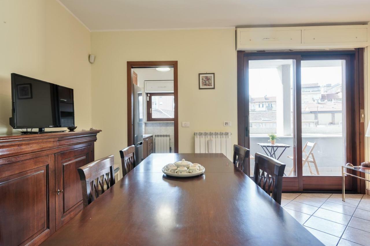 Fortino Roomy Apartment Турин Екстер'єр фото