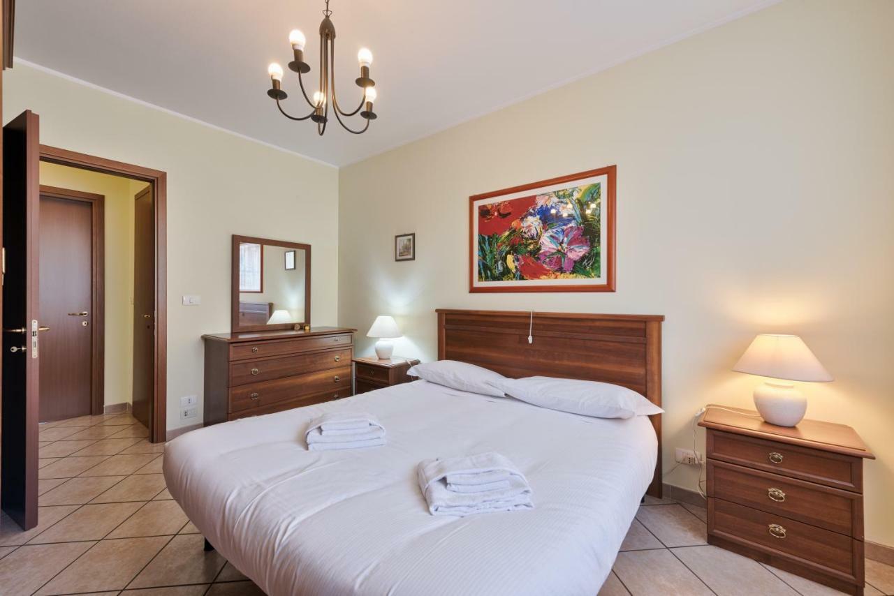 Fortino Roomy Apartment Турин Екстер'єр фото