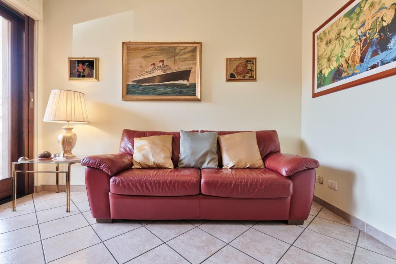 Fortino Roomy Apartment Турин Екстер'єр фото
